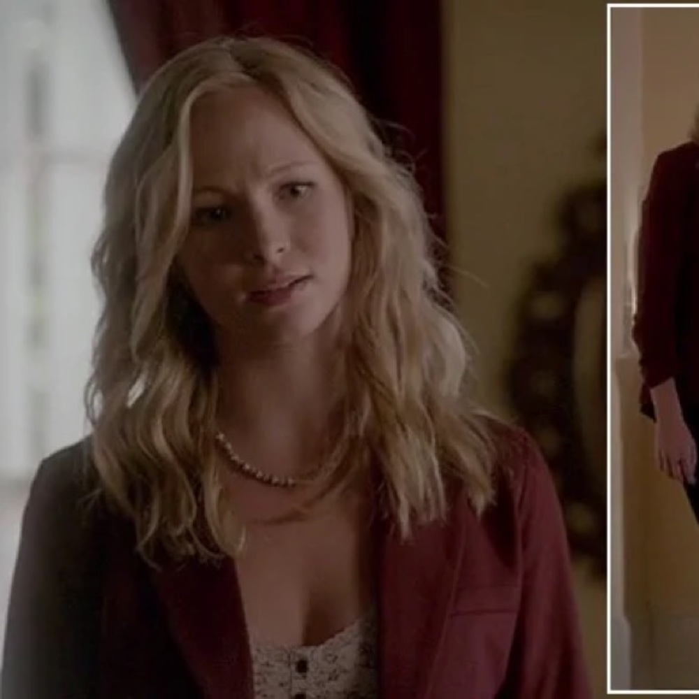 Gibson pleated blazer - worn by Caroline Forbes - SZ M